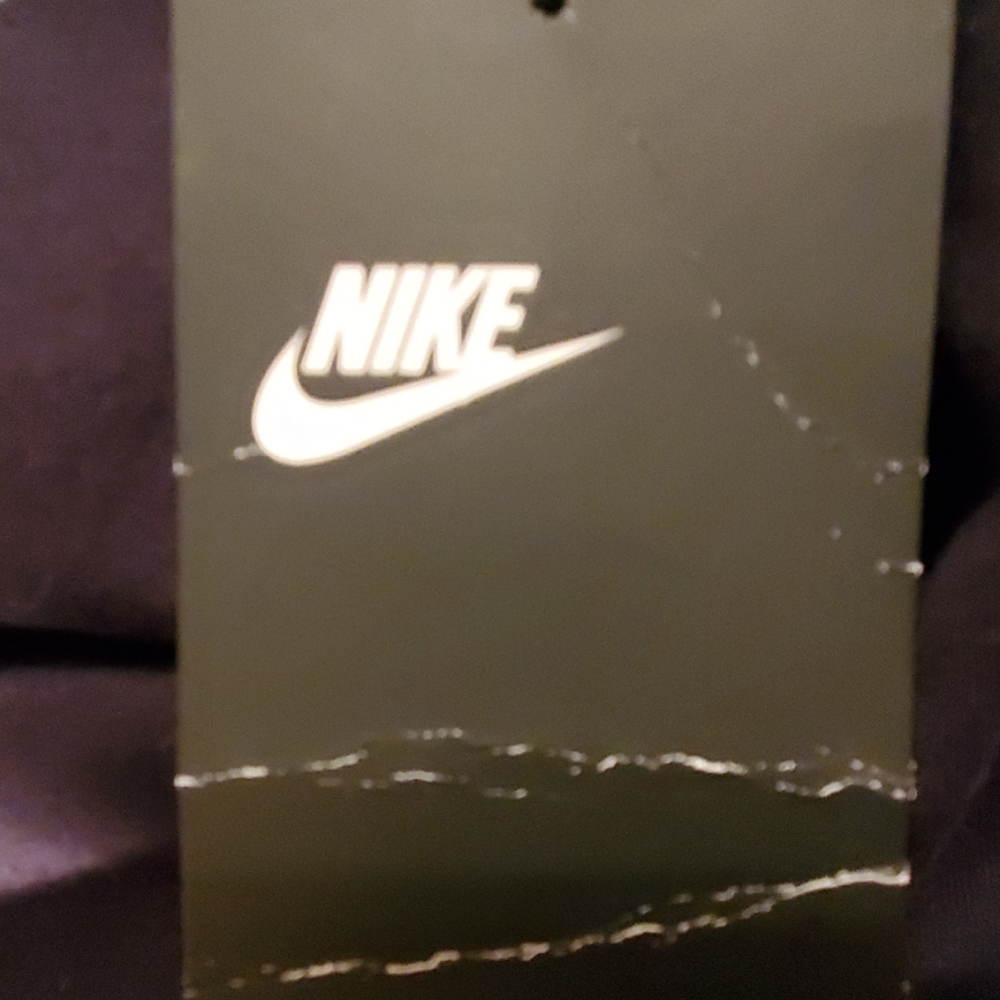 Nike boys short sleeve tee - Picture 6 of 8